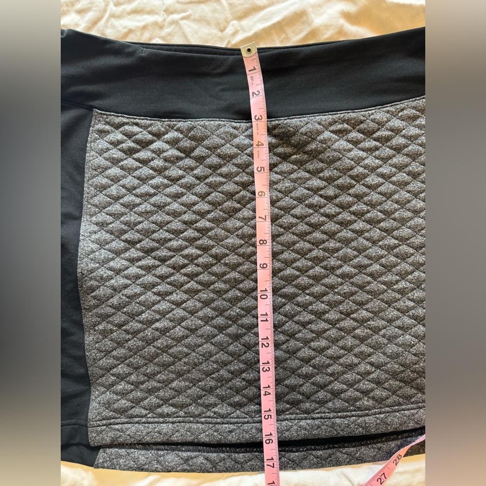Smartwool Black and Gray Quilted Skirt - Picture 6 of 6